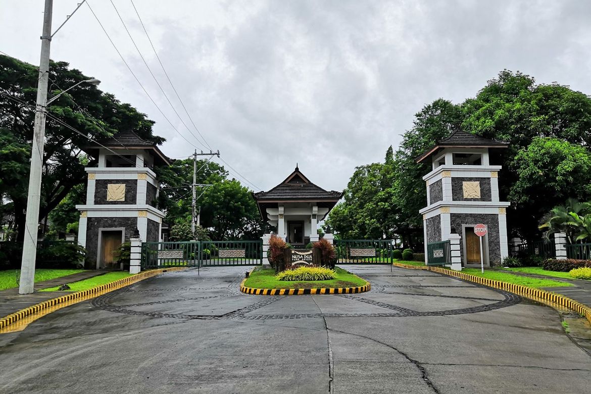 Land for Sale in Nusa Dua, Paradahan I, Tanza, Cavite