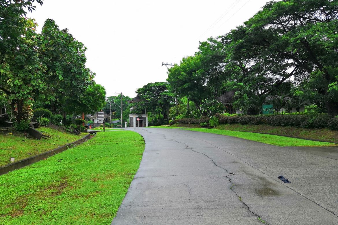 Land for Sale in Nusa Dua, Paradahan I, Tanza, Cavite – photo 3