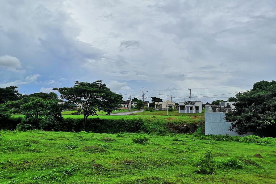 Land for Sale in Nusa Dua, Paradahan I, Tanza, Cavite – photo 4