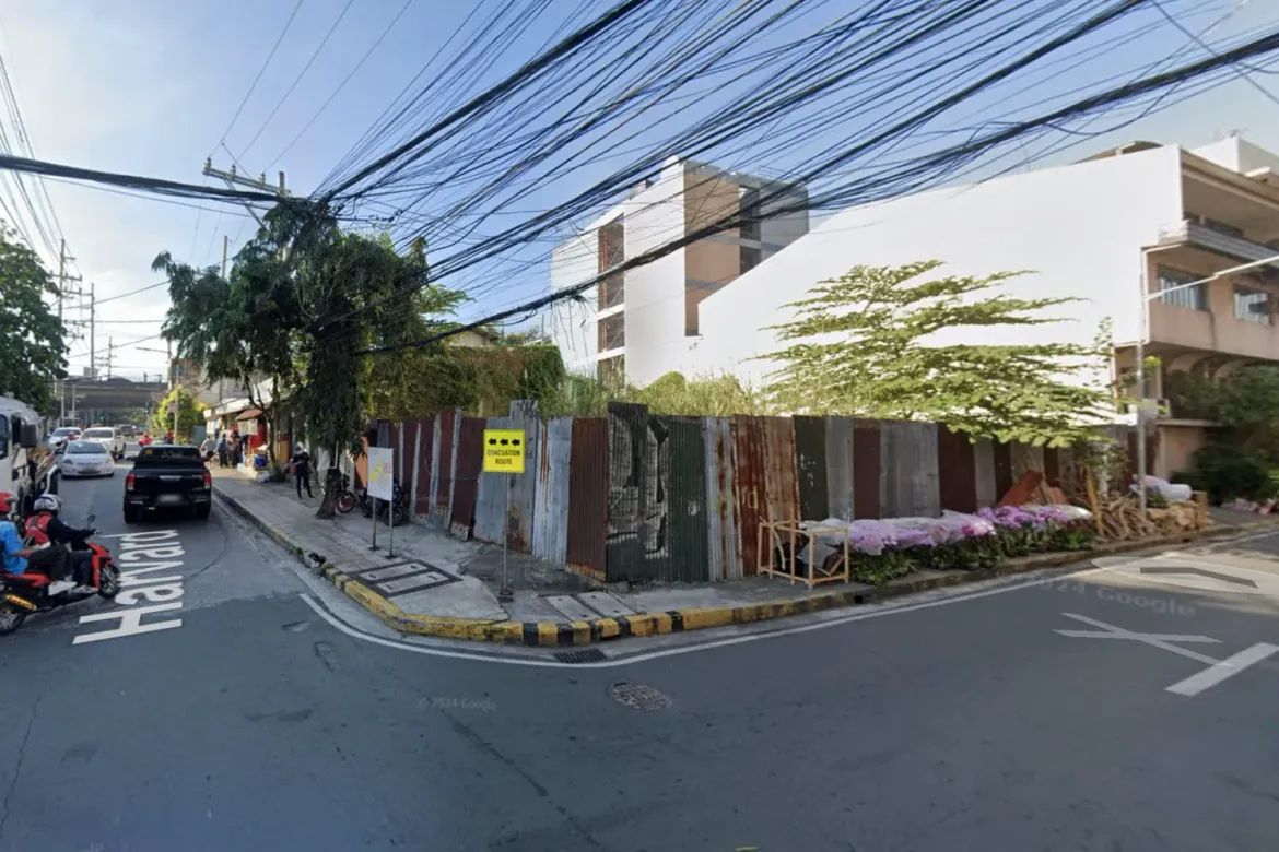 Land for Sale in Pinagkaisahan, Makati, Metro Manila near MRT-3 Buendia