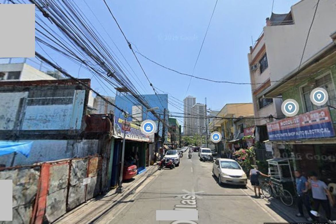 Land for Sale in Pio Del Pilar, Makati City – photo 3