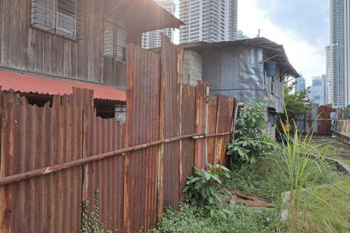 Land for Sale in Poblacion, Makati, Metro Manila