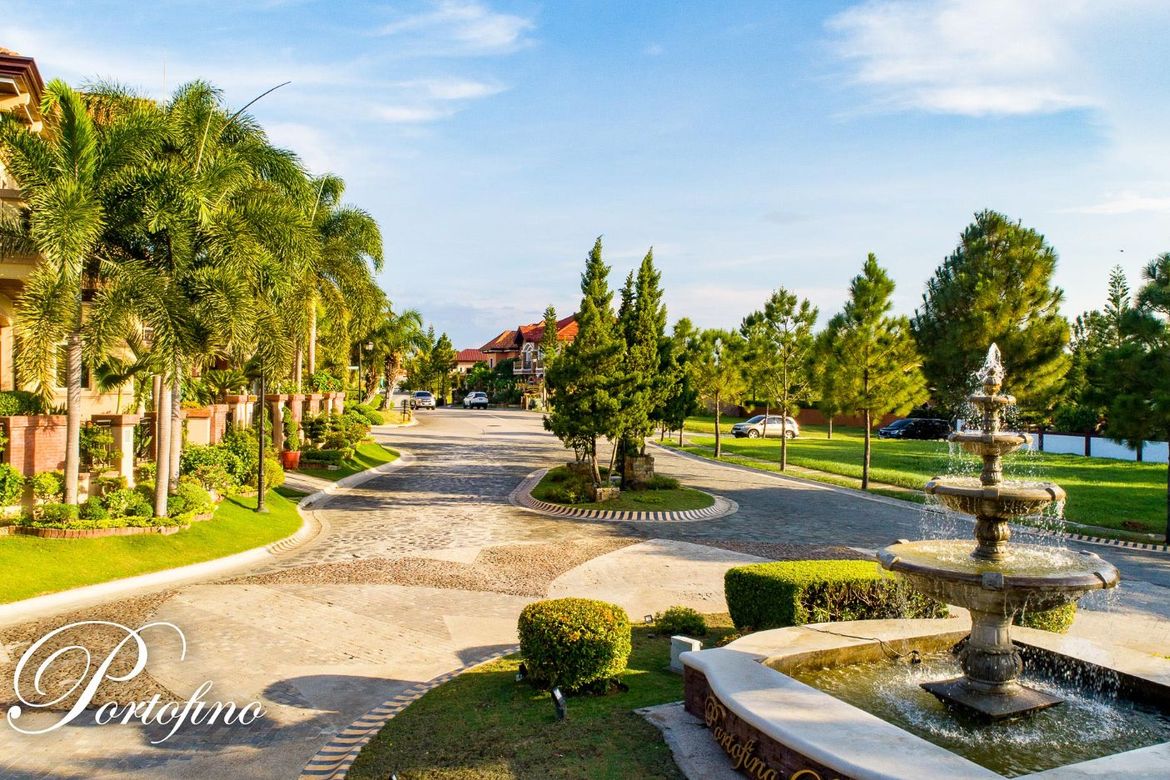 Land for Sale in Portofino Heights, Almanza Dos, Las Piñas, Metro Manila – photo 5