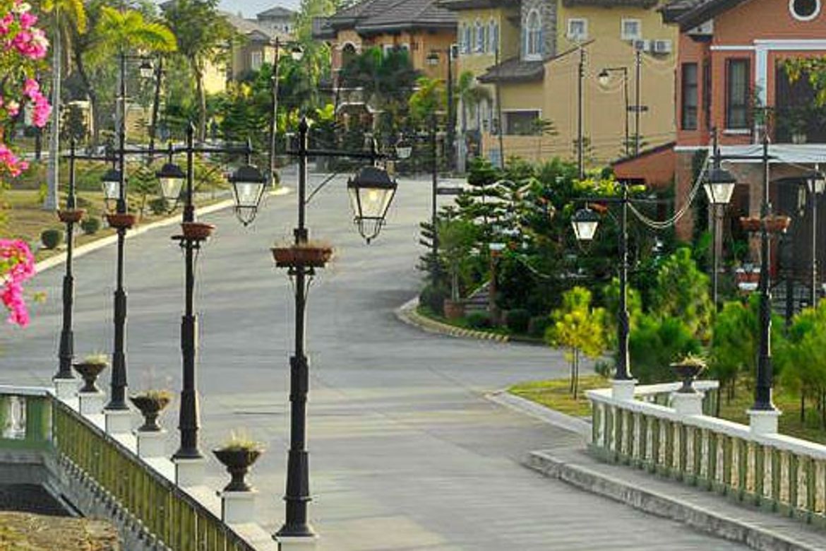 Land for Sale in Portofino Heights, Almanza Dos, Las Piñas, Metro Manila – photo 8