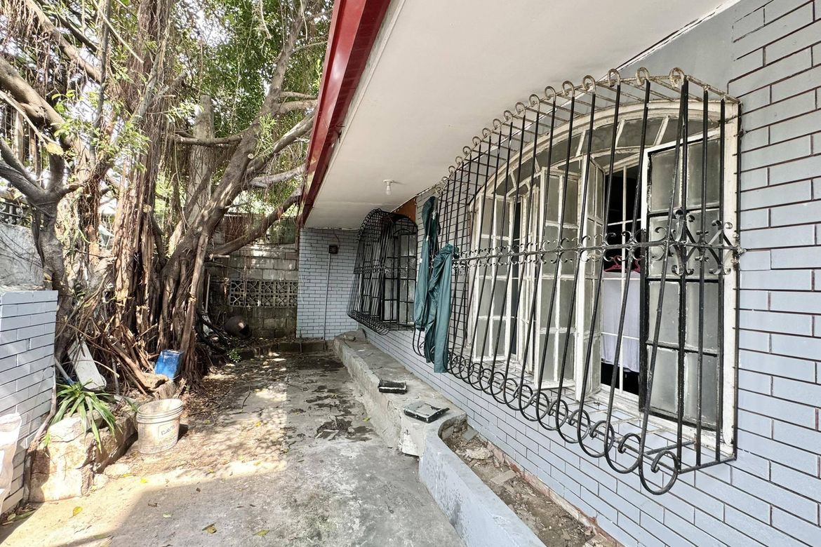 Land for Sale in Roxas, Quezon City, Metro Manila