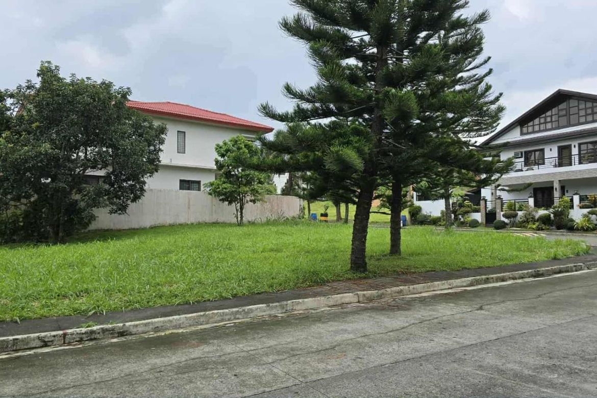 Land for Sale in Royale Tagaytay Estates, Buck Estate, Alfonso, Cavite