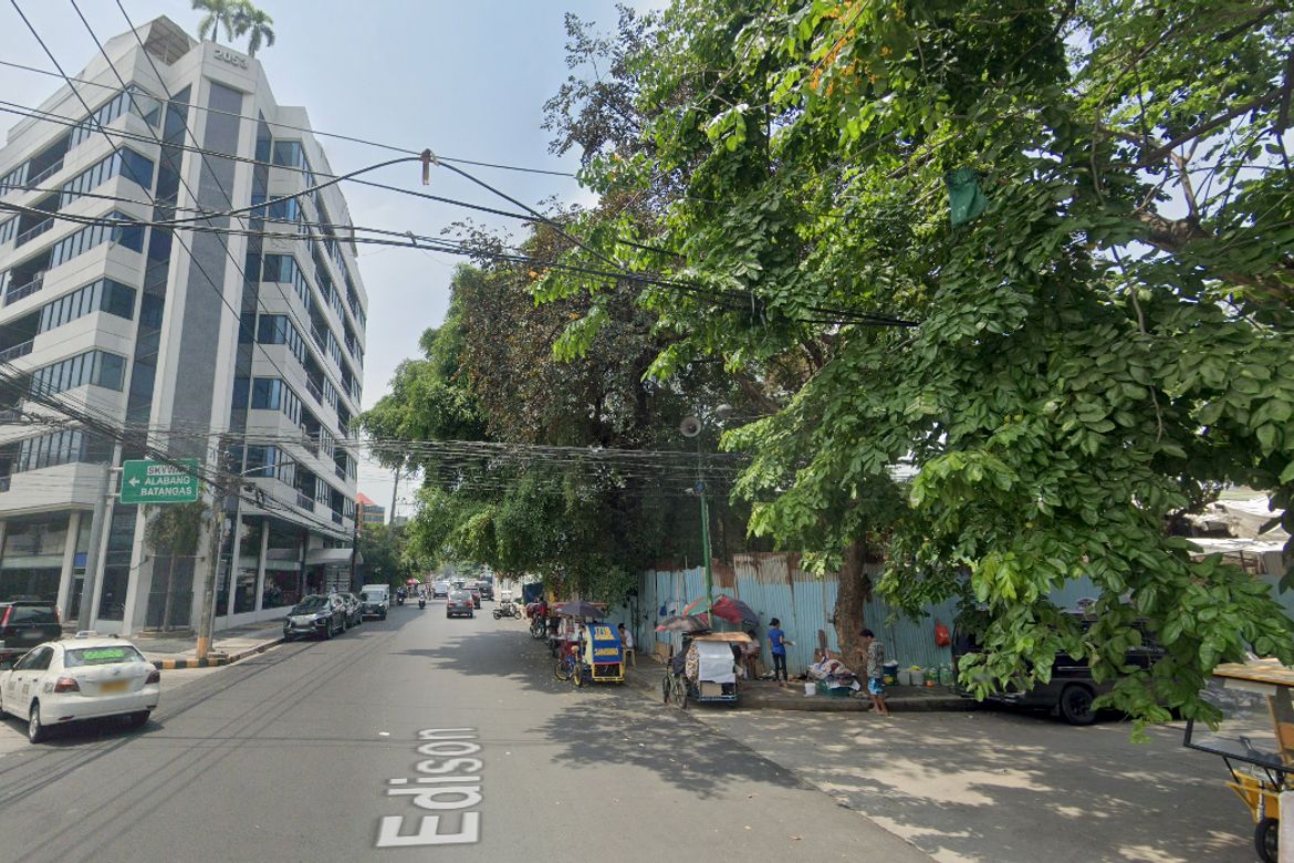 Land for Sale in San Isidro, Makati, Metro Manila