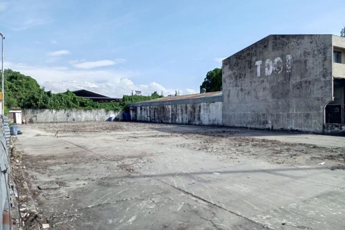 Land for Sale in San Isidro, Parañaque, Metro Manila