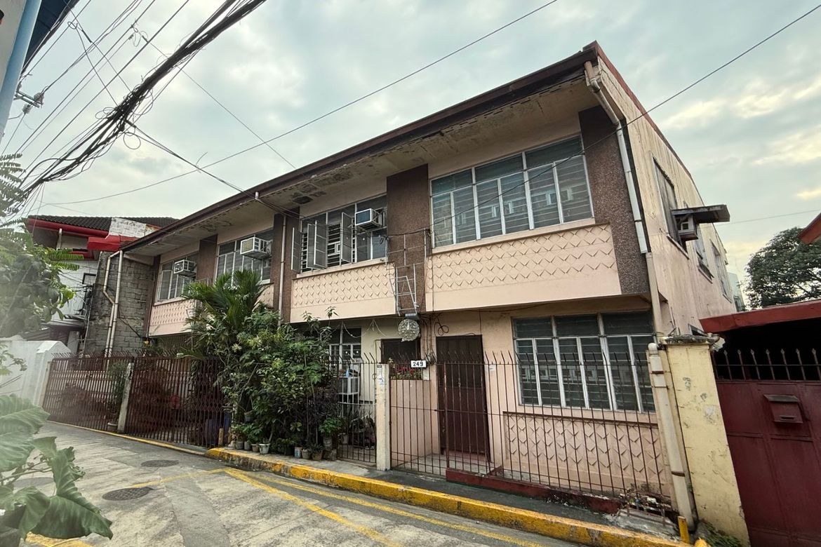 Land for Sale in San Miguel, Manila, Metro Manila near LRT-2 Legarda