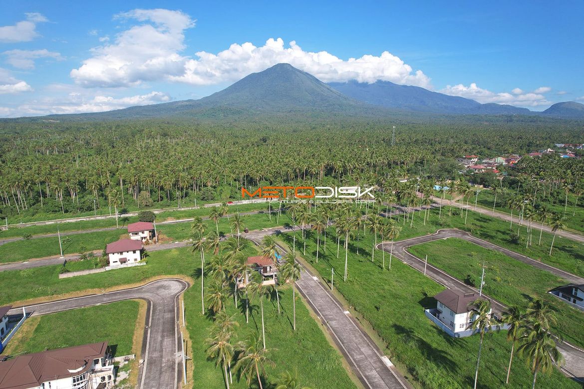 Land for Sale in Santa Elena, San Pablo, Laguna