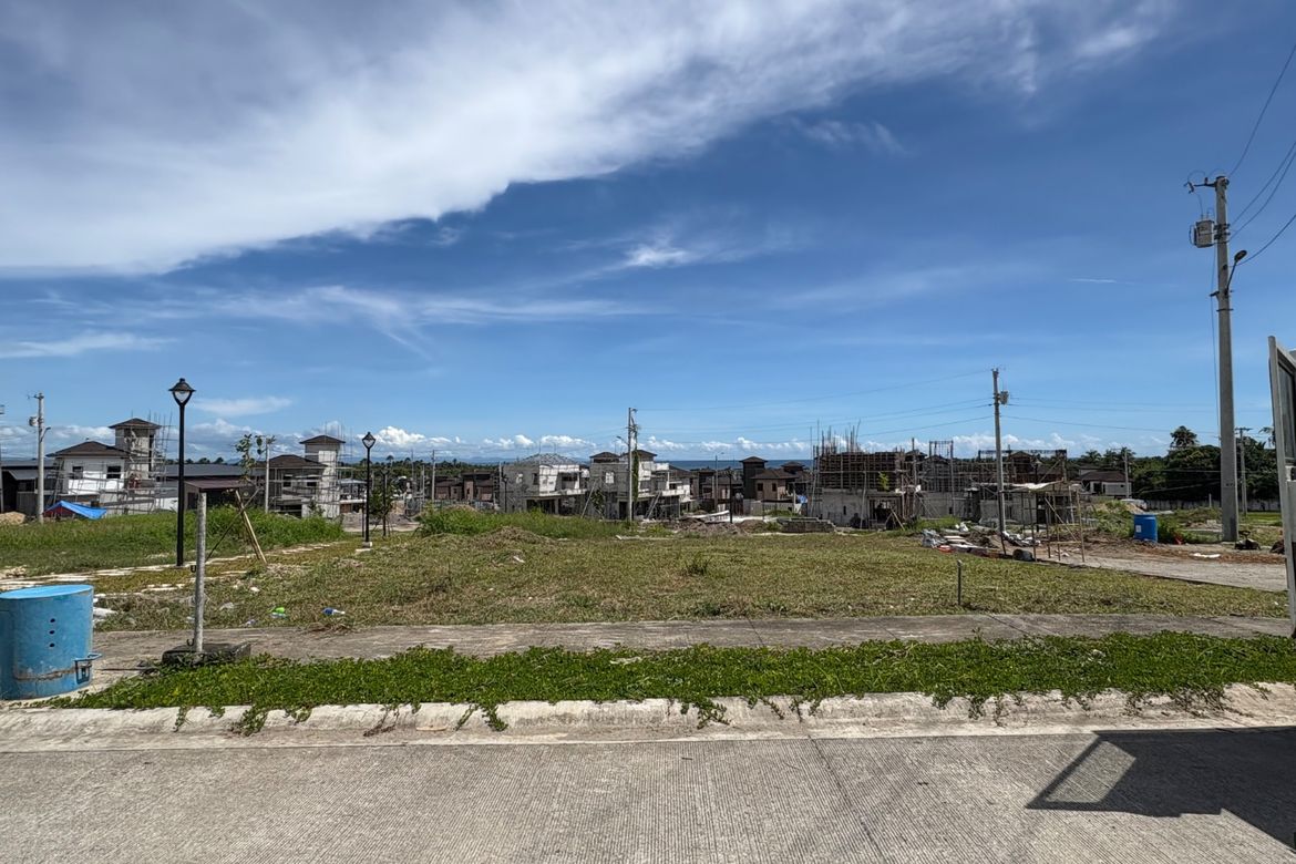 Land for Sale in Seafront Residences - Lot Only, Calubcub II, San Juan, Batangas