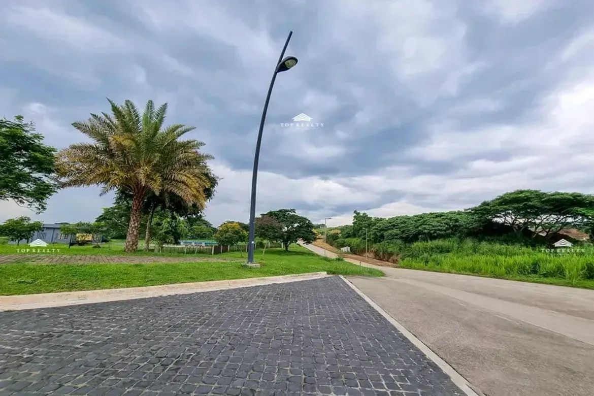 Land for Sale in Soliento, Canlubang, Calamba, Laguna – photo 3