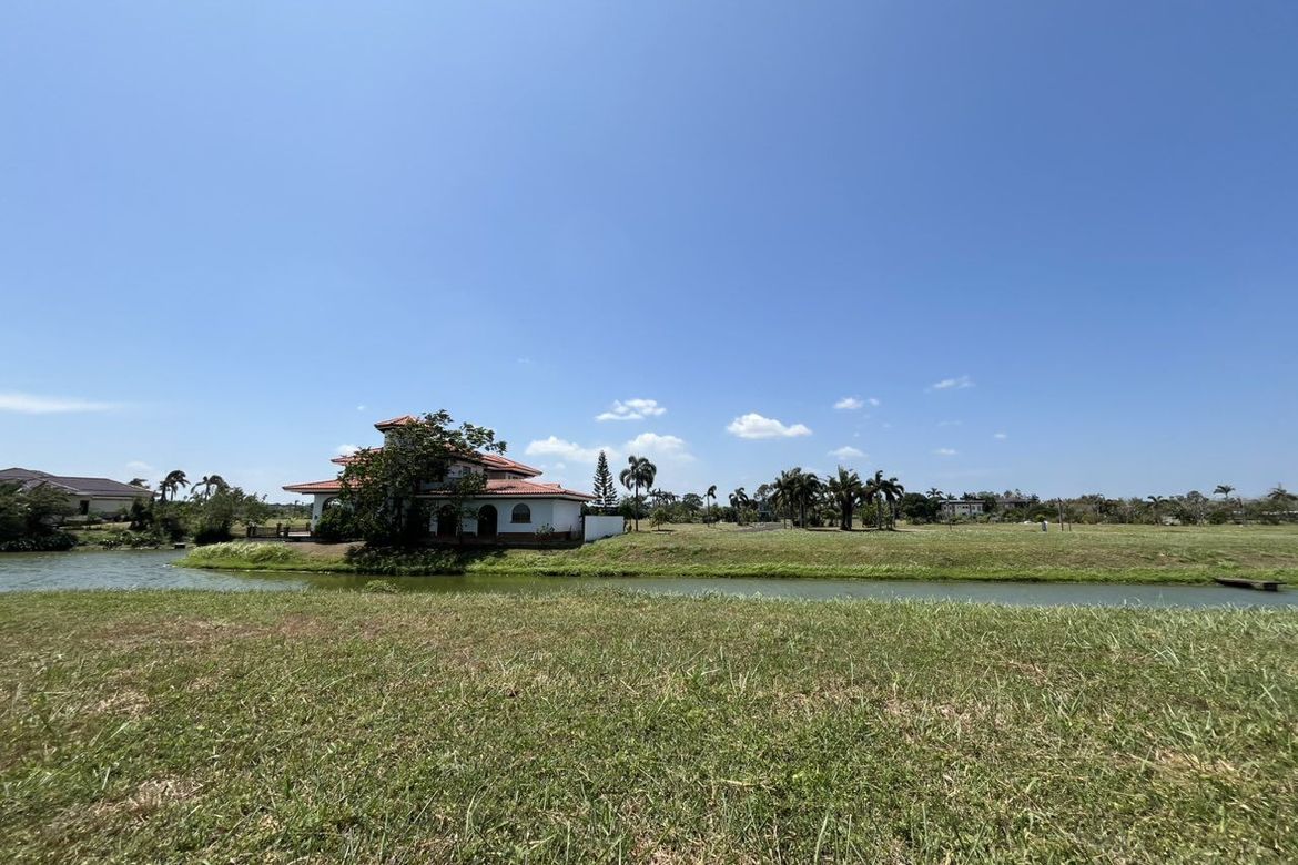 Land for Sale in South Lake Village at Eton City, Don Jose, Santa Rosa, Laguna