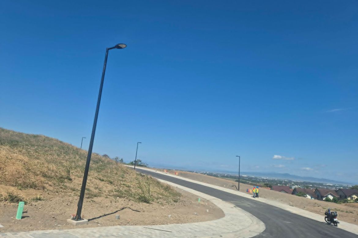 Land for Sale in Southwoods Mall, San Francisco, Biñan, Laguna – photo 7