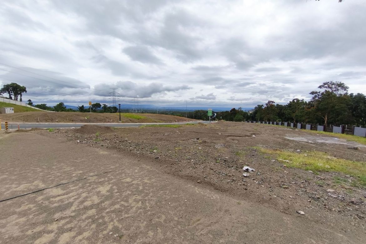Land for Sale in Tagaytay Highlands, Iruhin East, Tagaytay, Cavite – photo 2