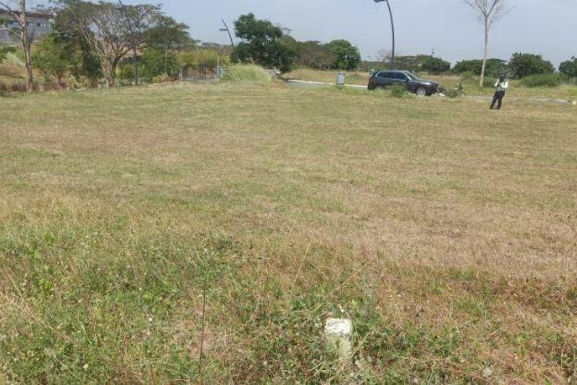 Land for Sale in The Courtyards by Ayala Land Premier, Anabu I-A, Imus, Cavite – photo 6