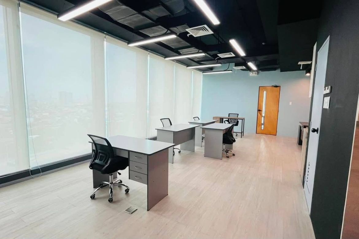 Land for Sale in The Stiles Enterprise Plaza, Carmona, Makati, Metro Manila