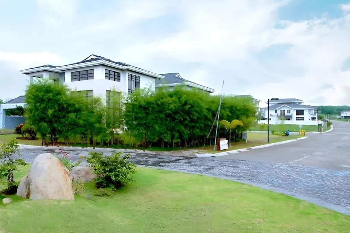Land for Sale in Tokyo Mansions, Inchican, Silang, Cavite