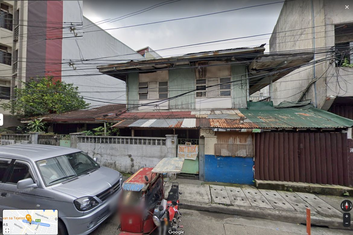 Land for Sale in Urdaneta, Makati, Metro Manila near MRT-3 Ayala