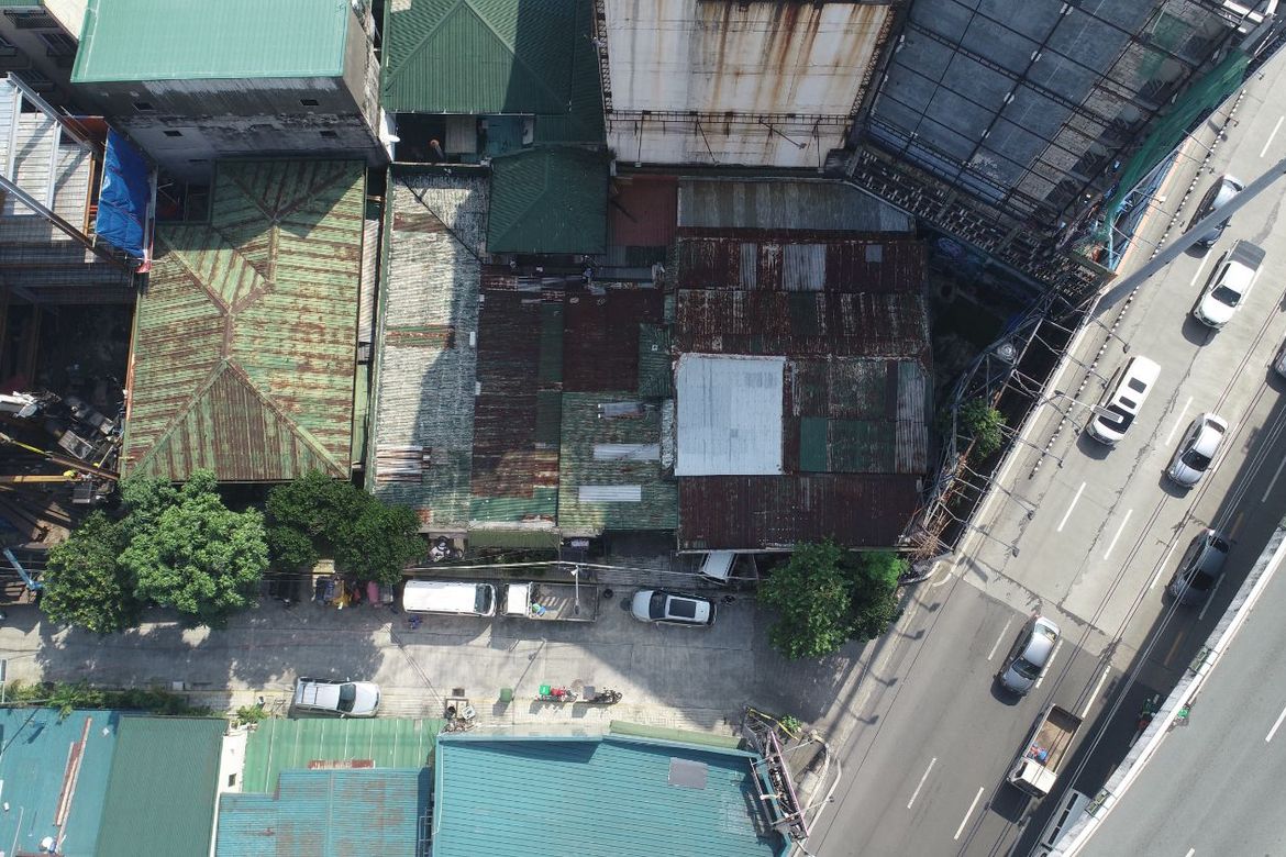 Land for Sale in Urdaneta, Makati, Metro Manila near MRT-3 Ayala – photo 2