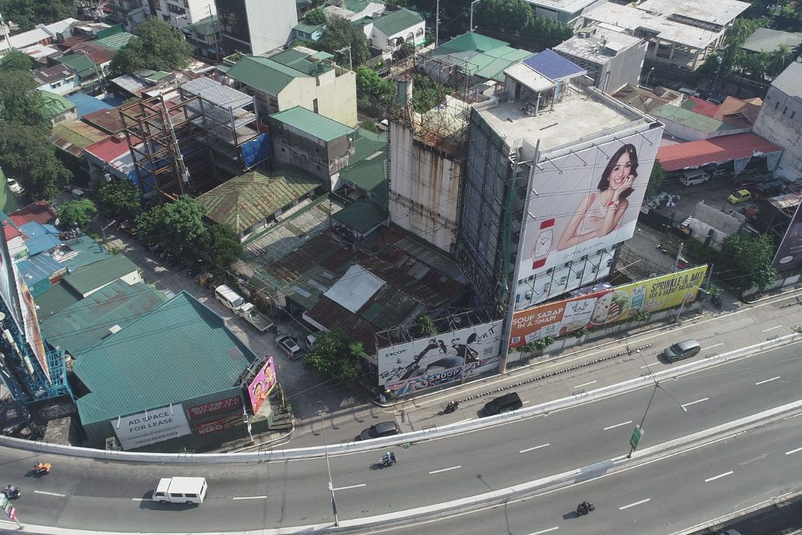 Land for Sale in Urdaneta, Makati, Metro Manila near MRT-3 Ayala – photo 3