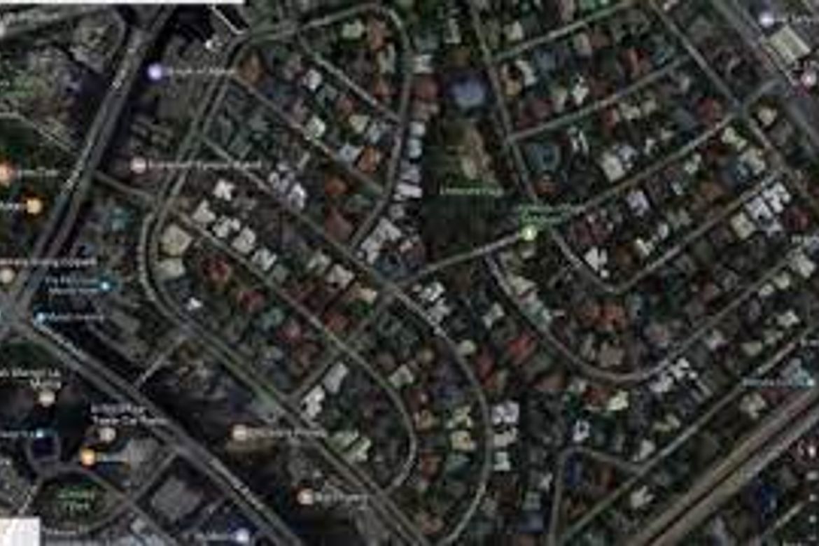 Land for Sale in Urdaneta, Makati, Metro Manila near MRT-3 Buendia – photo 3