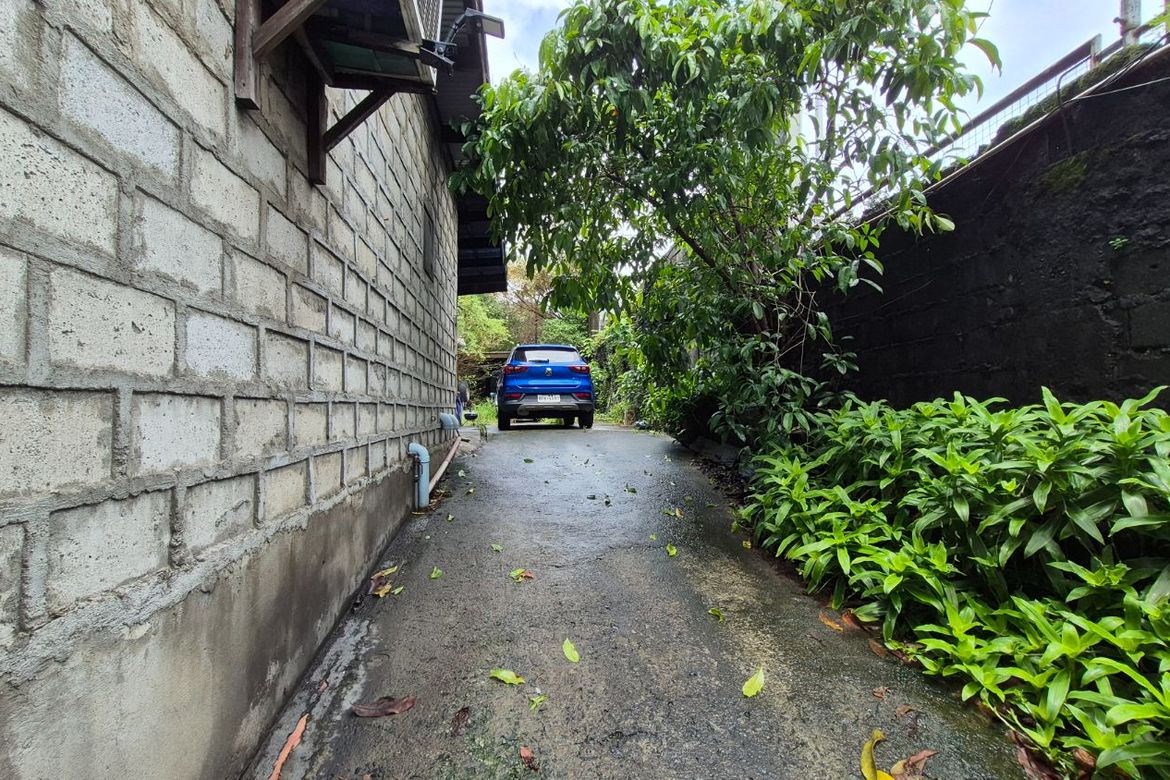 Land for Sale in Valencia, Quezon City, Metro Manila near LRT-2 Gilmore – photo 3