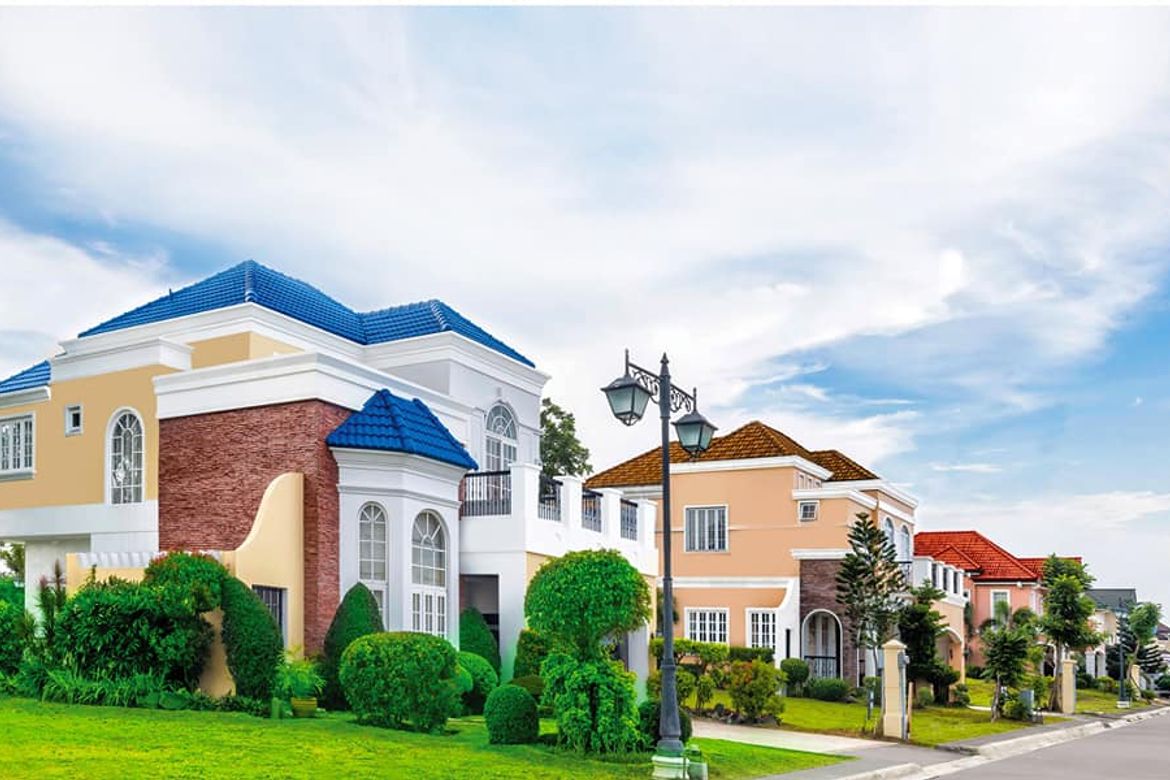 Land for Sale in Versailles Alabang Village, Almanza Dos, Las Piñas, Metro Manila