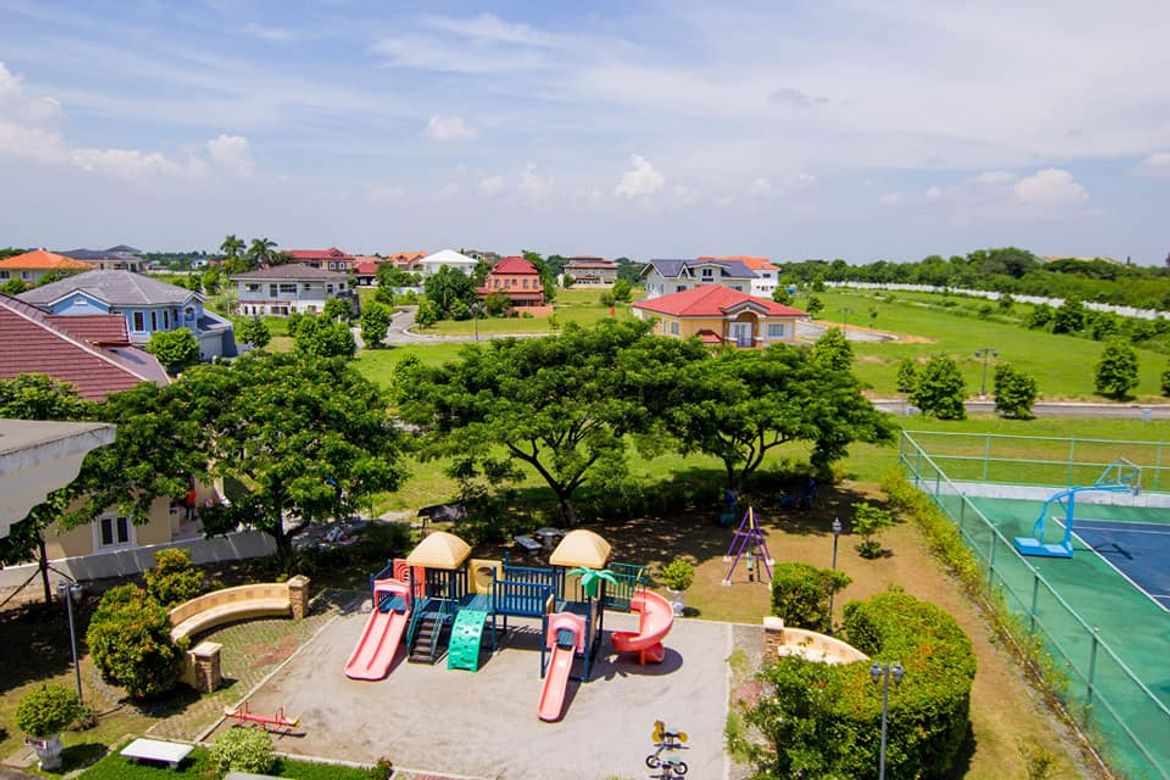 Land for Sale in Versailles Alabang Village, Almanza Dos, Las Piñas, Metro Manila – photo 3