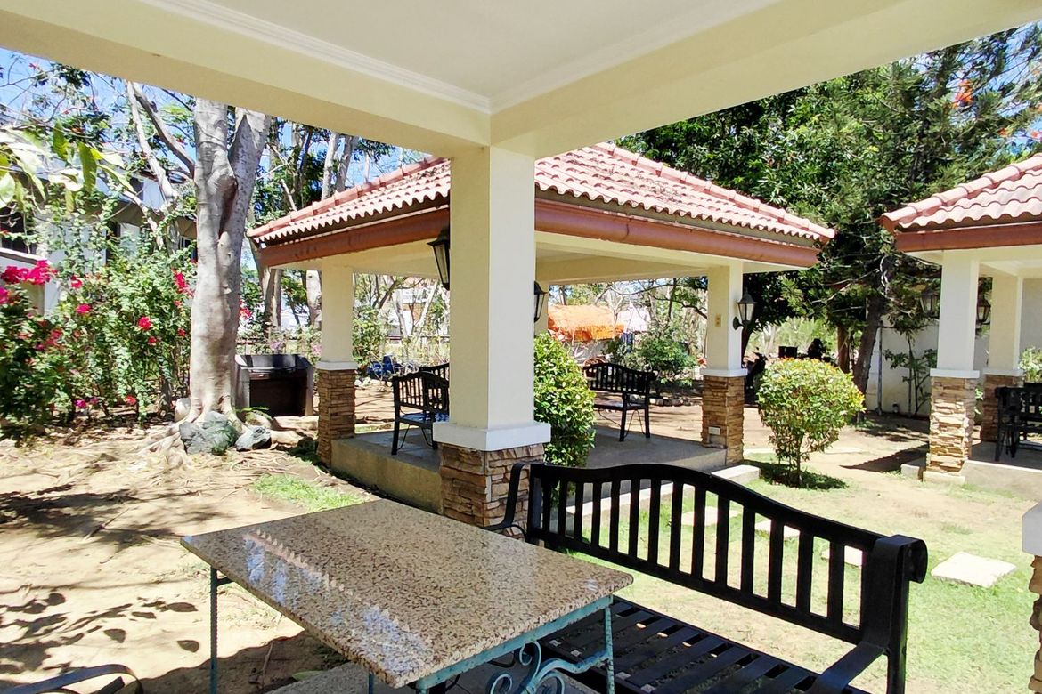 Land for Sale in Versailles Alabang Village, Almanza Dos, Las Piñas, Metro Manila – photo 6