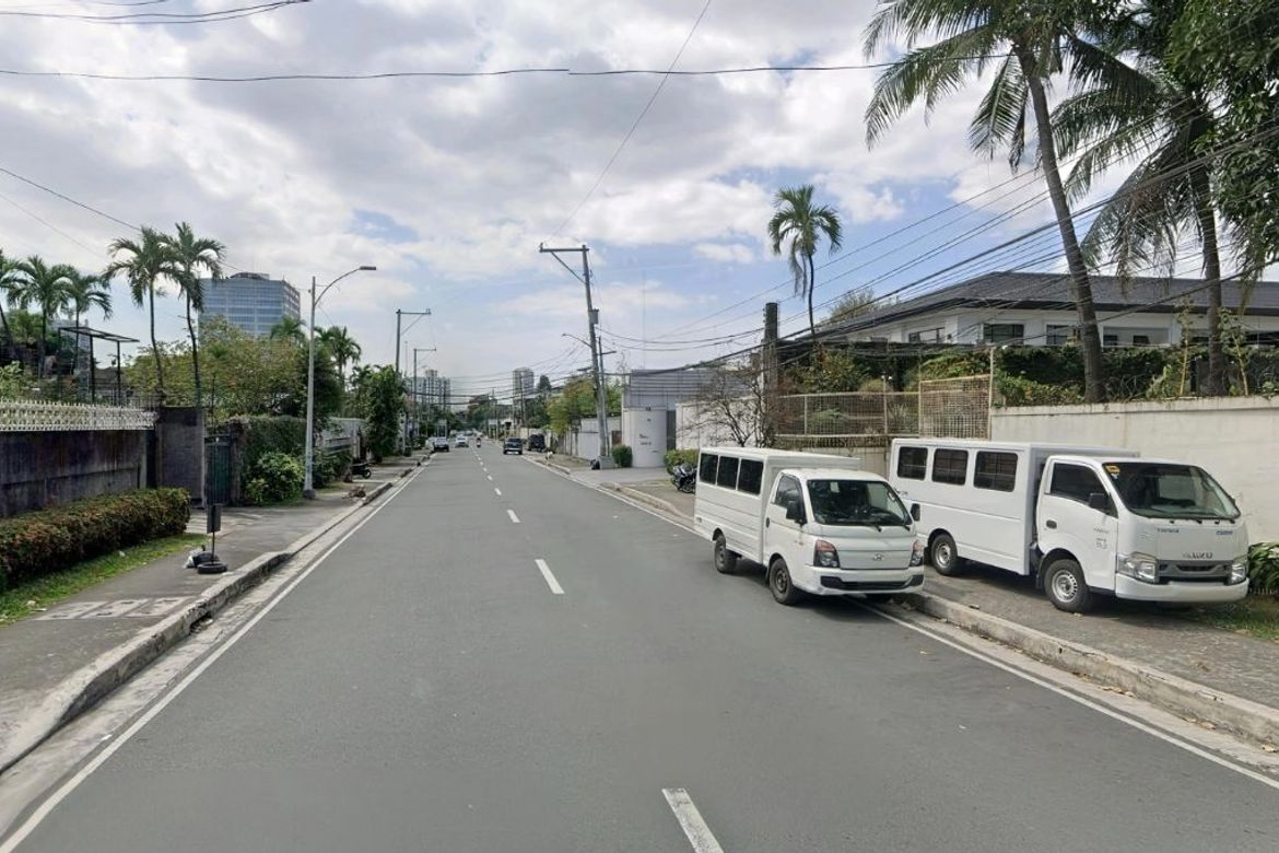 Land for Sale in West Triangle, Quezon City, Metro Manila near MRT-3 Quezon Avenue