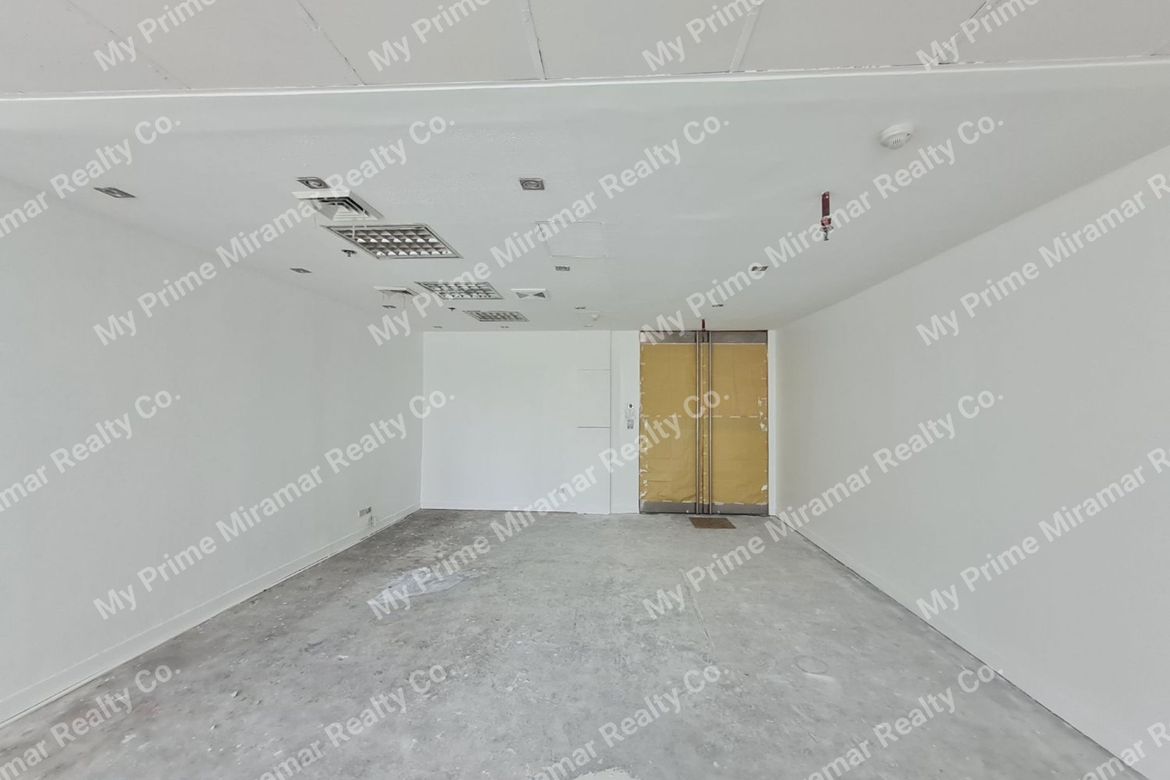 Office for Rent in Ayala Tower One, Bel-Air, Makati, Metro Manila photo 4