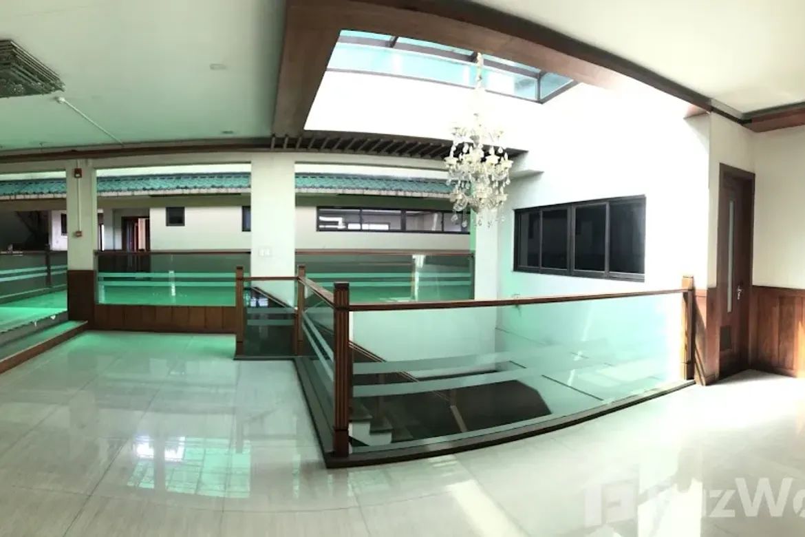 Office for Sale in Batasan Hills, Quezon City, Metro Manila – photo 7