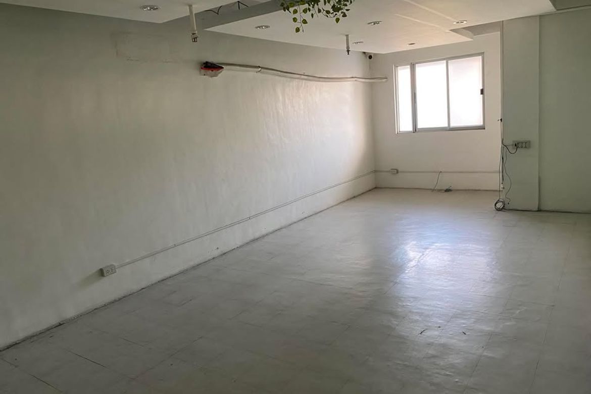 Office for Sale in Pio Del Pilar, Makati, Metro Manila