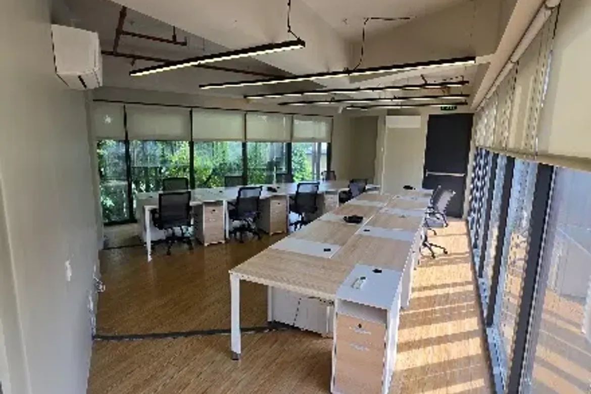 Office for Sale in Plainview, Mandaluyong, Metro Manila