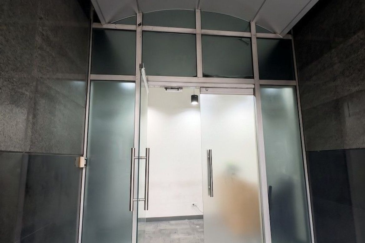Office for Sale in Prestige Tower, San Antonio, Pasig, Metro Manila near MRT-3 Ortigas – photo 3