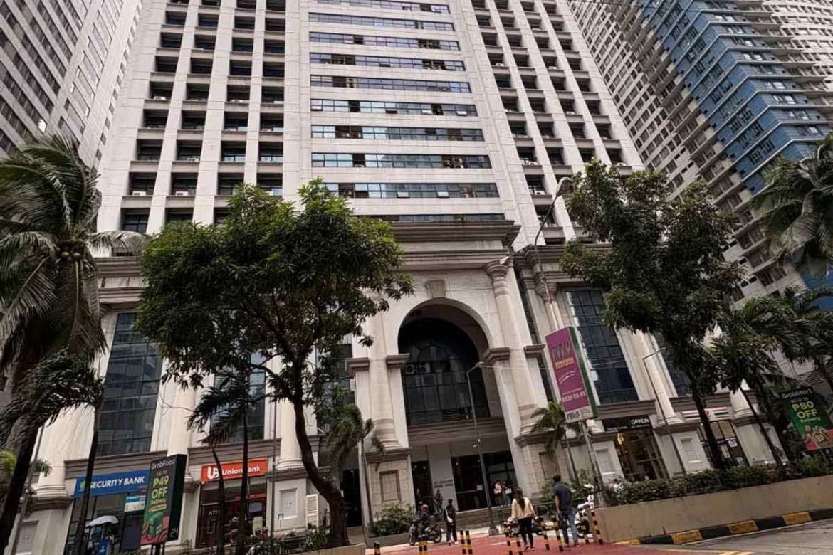 Office for Sale in Ugong Norte, Quezon City, Metro Manila near MRT-3 Ortigas