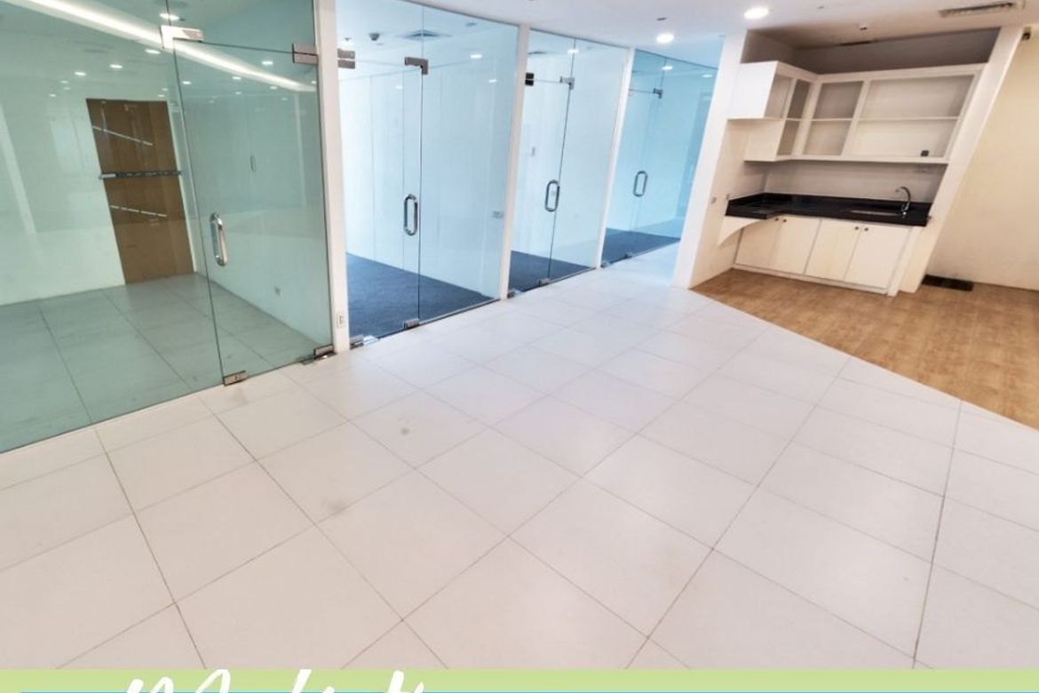 Shophouse for Rent in Bel-Air, Makati, Metro Manila photo 5