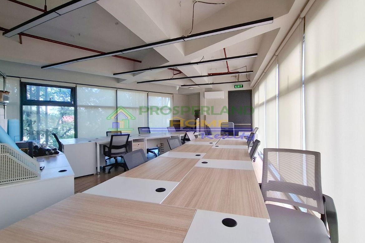 Shophouse for Rent in Plainview, Mandaluyong, Metro Manila near MRT-3 Boni