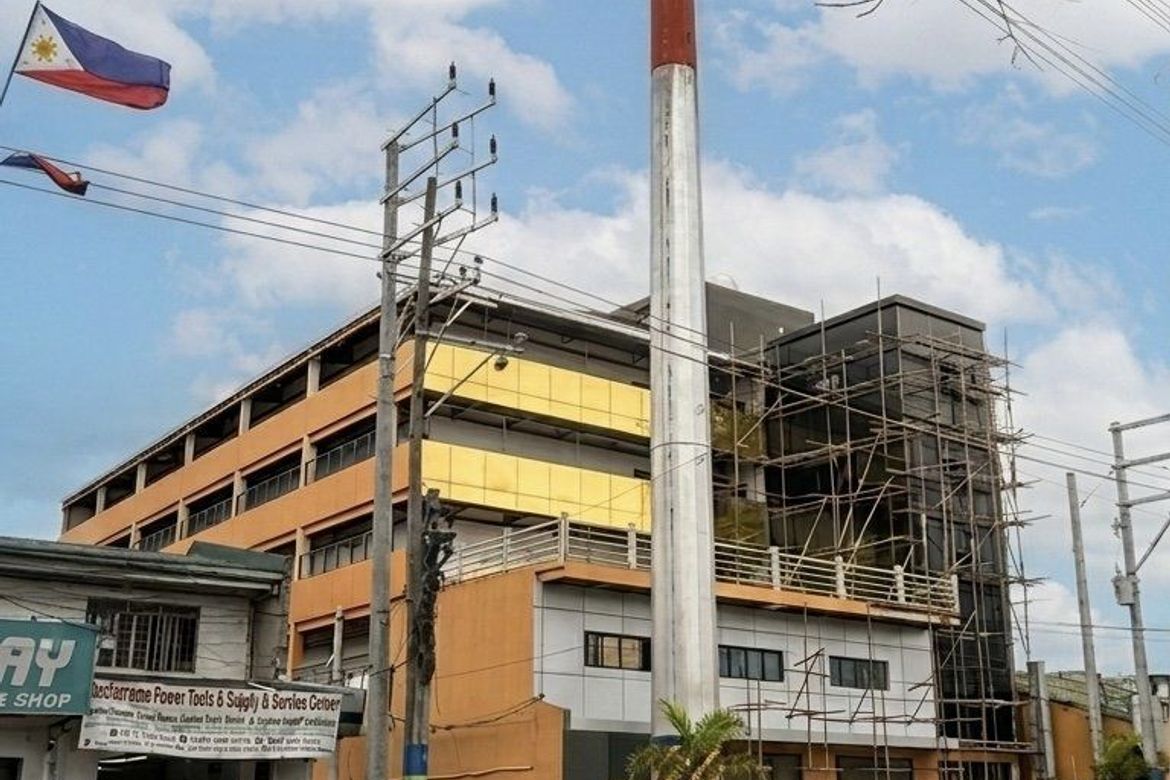 Shophouse for Sale in Anabu I-B, Imus, Cavite