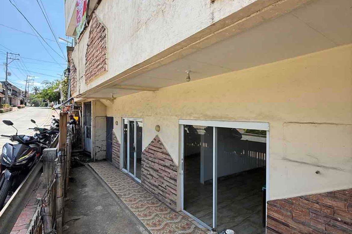 Shophouse for Sale in Balabag, Malay, Aklan – photo 2