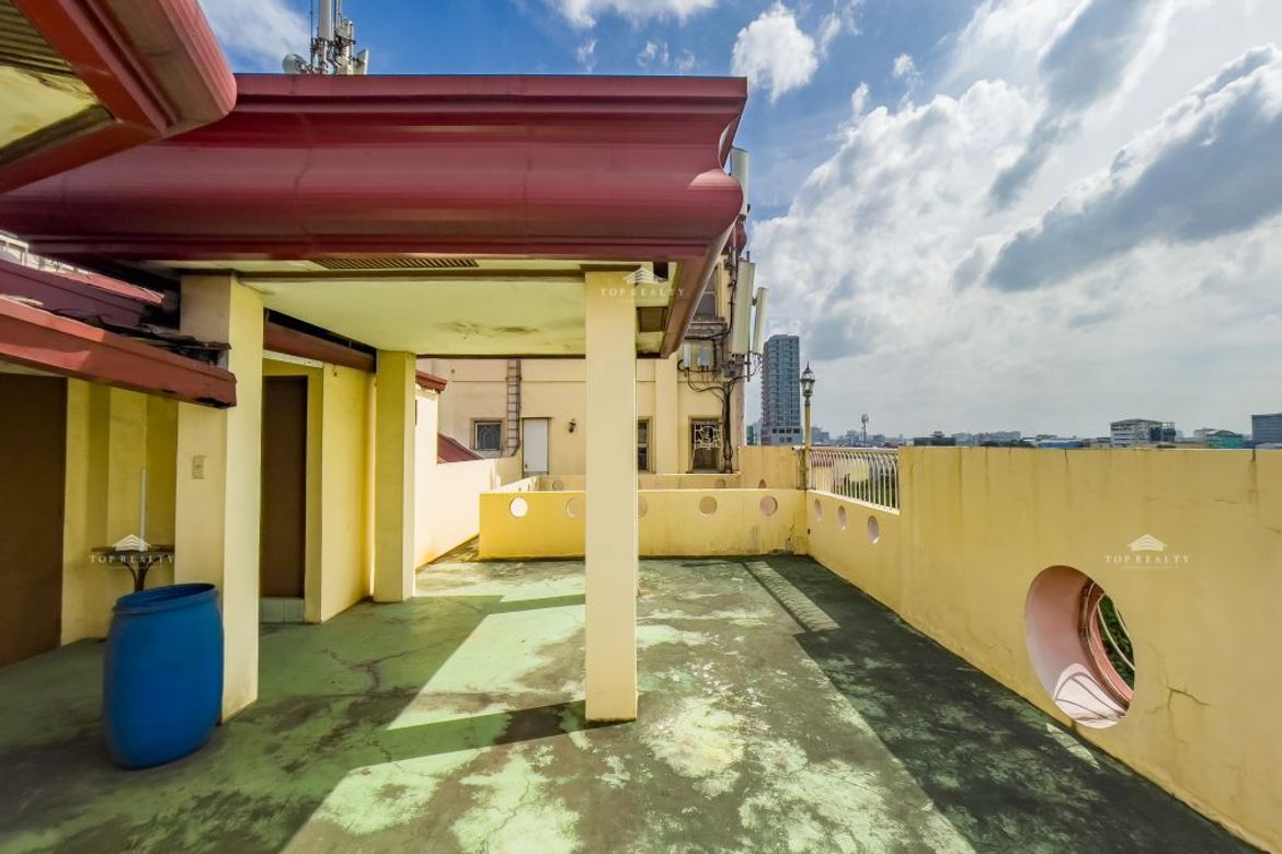 Shophouse for Sale in Barangay 97, Pasay, Metro Manila near MRT-3 Taft Avenue – photo 2