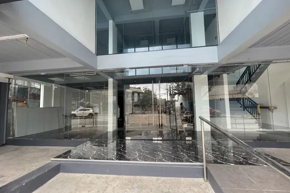 Shophouse for Sale in Bel-Air, Makati, Metro Manila