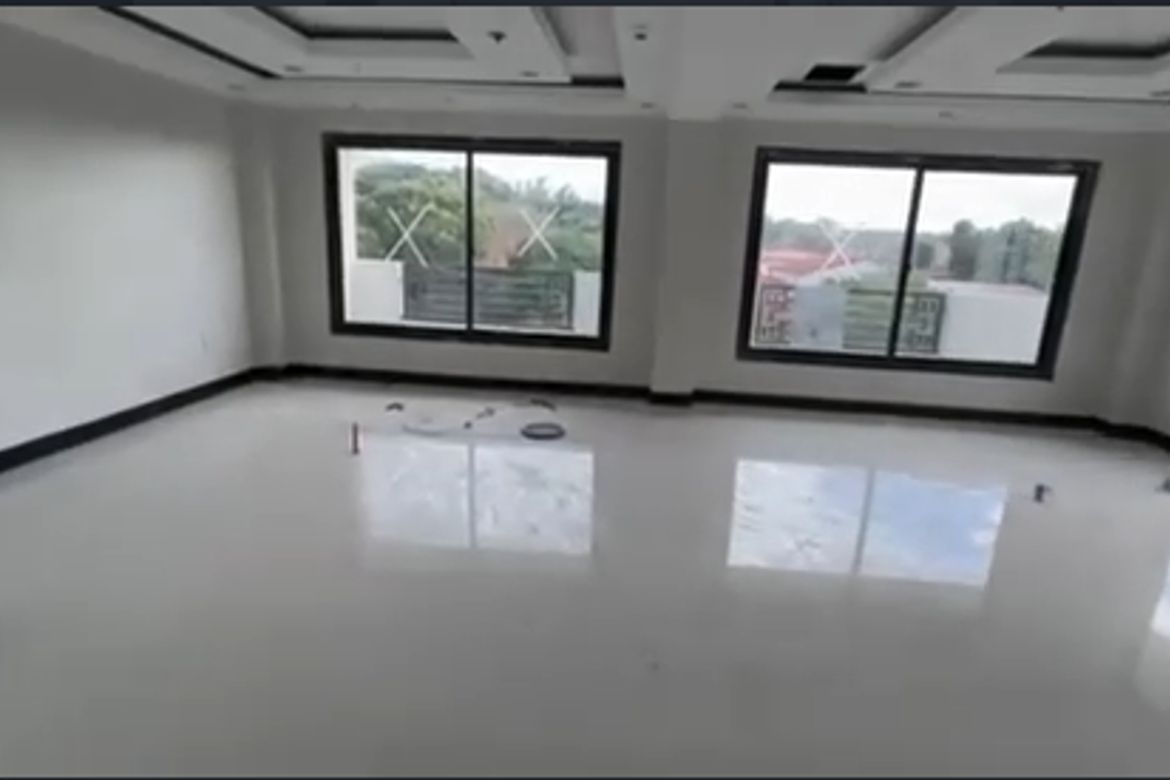 Shophouse for Sale in Biga II, Silang, Cavite