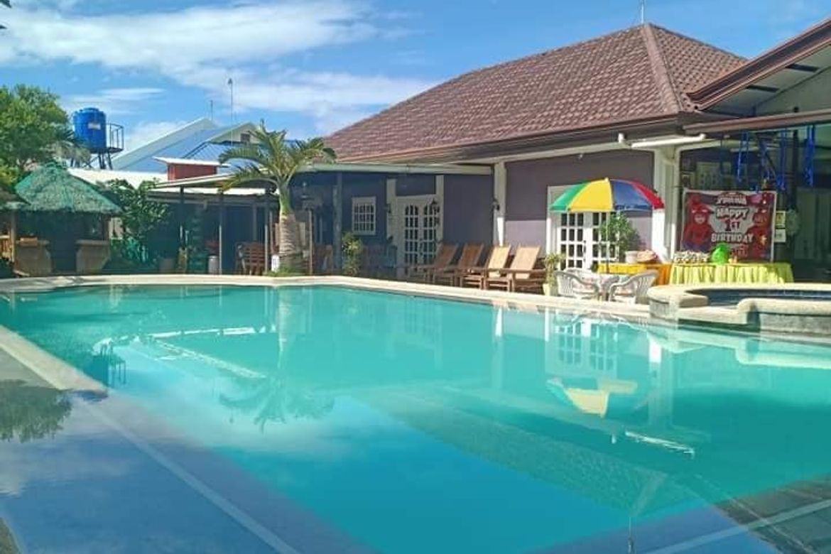 Shophouse for Sale in Bingag, Dauis, Bohol