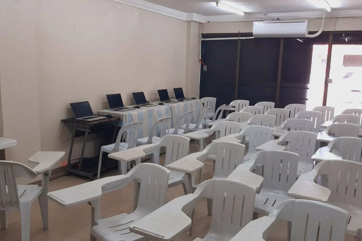 Shophouse for Sale in Camputhaw, Cebu City, Cebu – photo 2