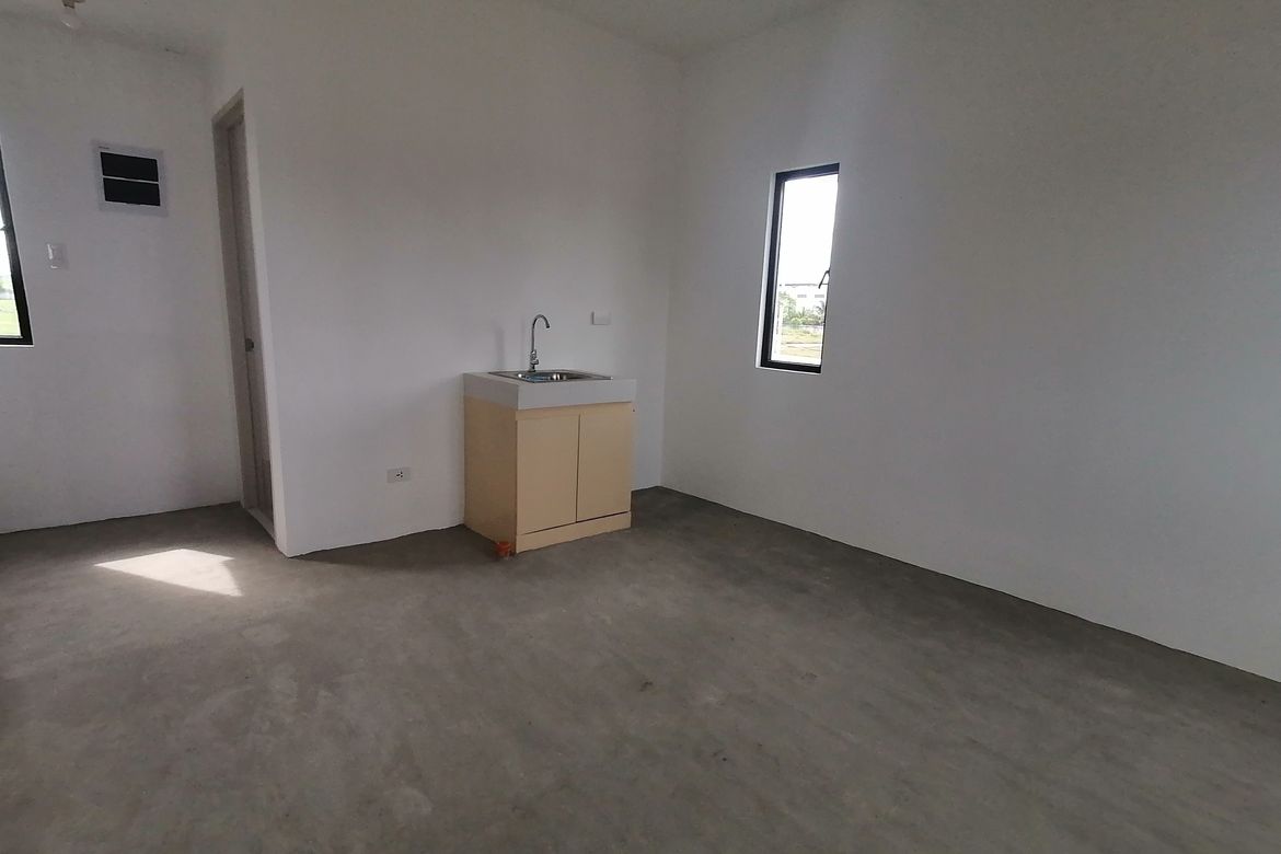 Shophouse for Sale in Cristo Rey, Capas, Tarlac