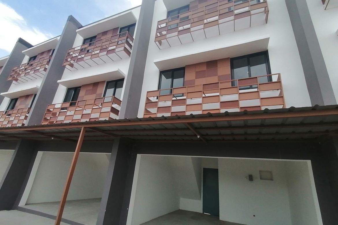 Shophouse for Sale in Cristo Rey, Capas, Tarlac – photo 2