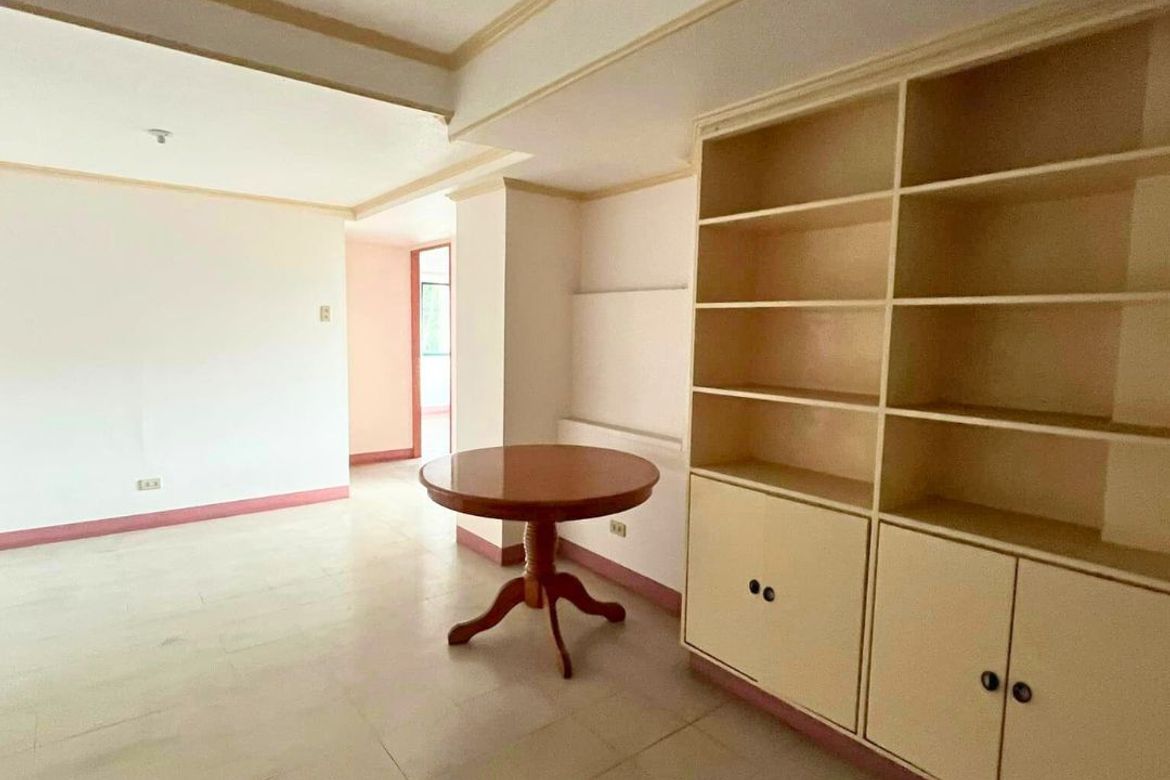 Shophouse for Sale in East Kamias, Quezon City, Metro Manila – photo 3
