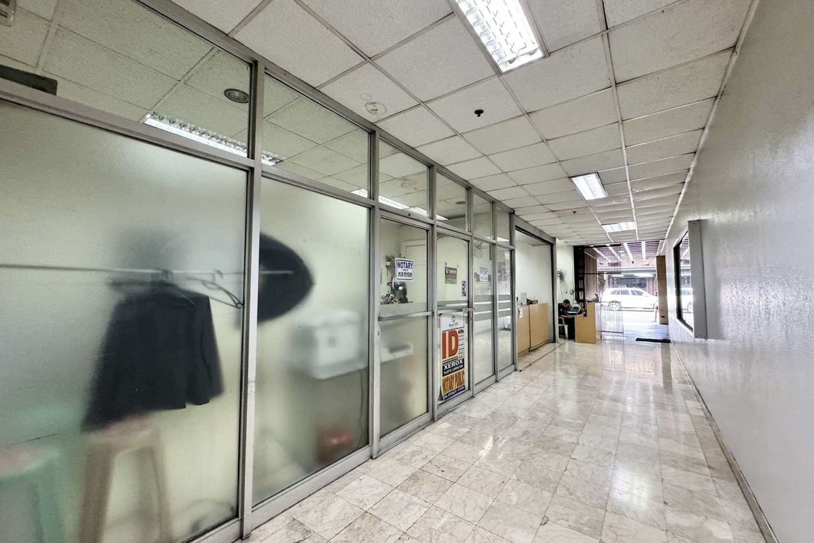Shophouse for Sale in Ermita, Manila, Metro Manila near LRT-1 United Nations – photo 2